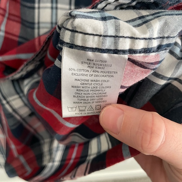 Men’s Levi’s Button Down Long Sleeve Plaid Red, White & Blue Shirt, Size Medium - Picture 7 of 9